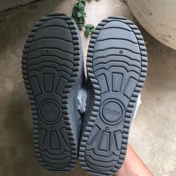 SKECHERS Women's Sweet Walk Cozy Lite Sparkle Knit Slippers Grey - Picture 6 of 6